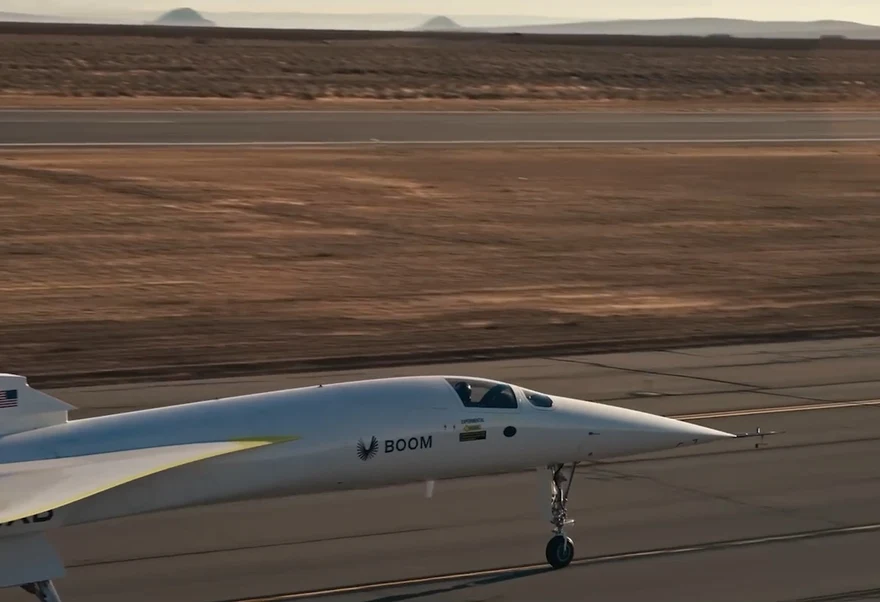 XB-1 rolling along a desert runway