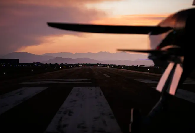 Feed Your Passion for Aviation: Go Plane Spotting